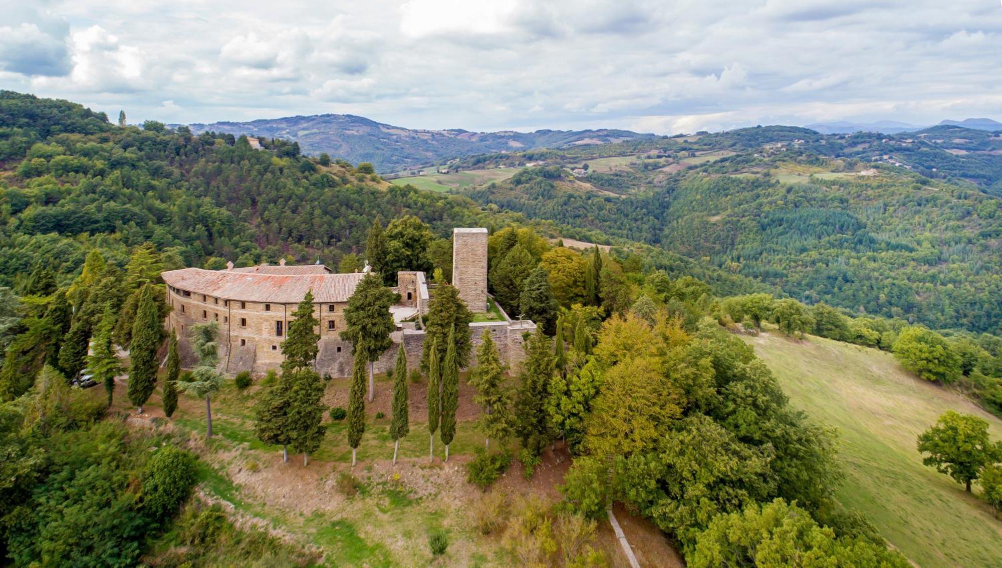 Hotel Castello Di Petroia Dimora D'Epoca Gubbio Zewnętrze zdjęcie