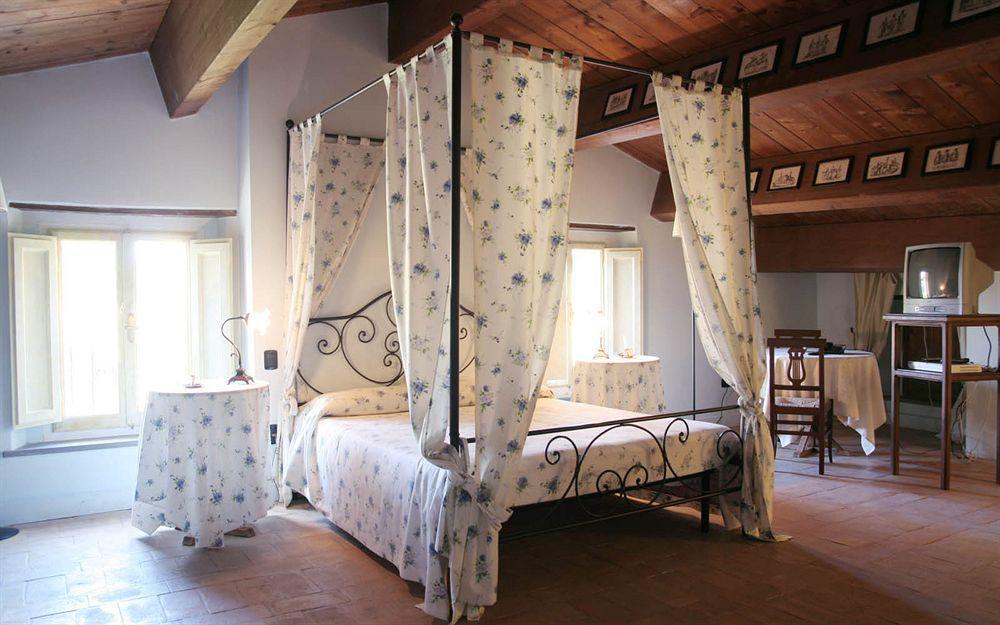 Hotel Castello Di Petroia Dimora D'Epoca Gubbio Zewnętrze zdjęcie